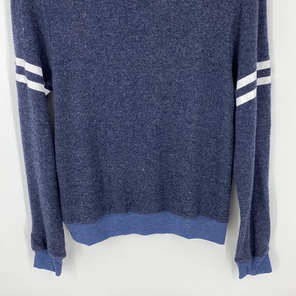 Wildfox Sweatshirt Size XS - Picture 3 of 9